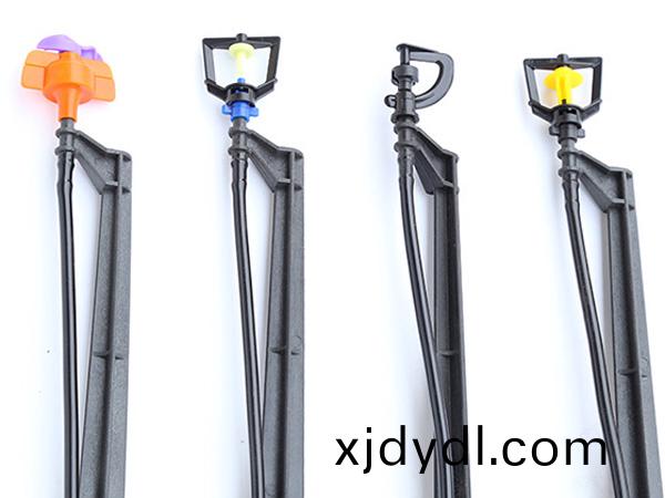 地(di)挿(cha)鏇(xuan)轉(zhuan)、折(zhe)射(she)微噴套裝(zhuang)